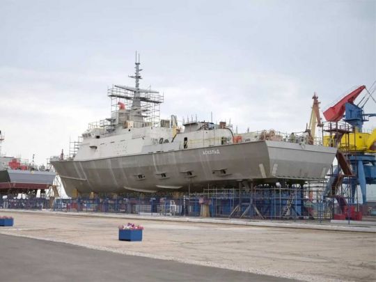 В&nbsp;Керчі пролунали вибухи: міг постраждати малий ракетний корабель рф
