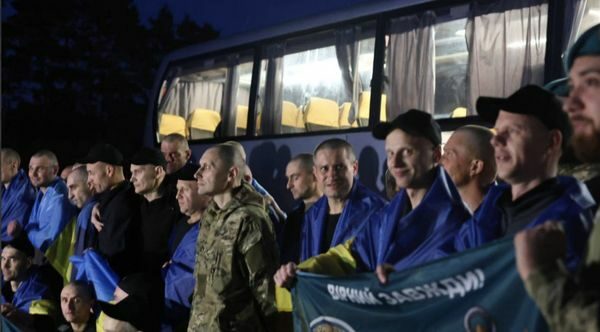 Обмін полоненими: в Україну повернувся останній із захисників острова Зміїний