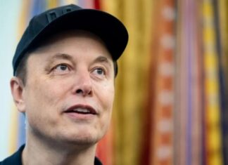 Tesla выделила Илону Маску акции на $29 млрд
