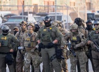 Трамп направил 300 военных в Чикаго для борьбы с протестами