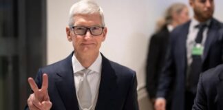 Apple отчитывается о рекордных продажах iPhone на фоне спада в сегменте Mac